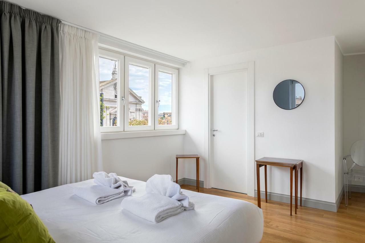Penthouse Rome Capitol Lägenhet Exteriör bild